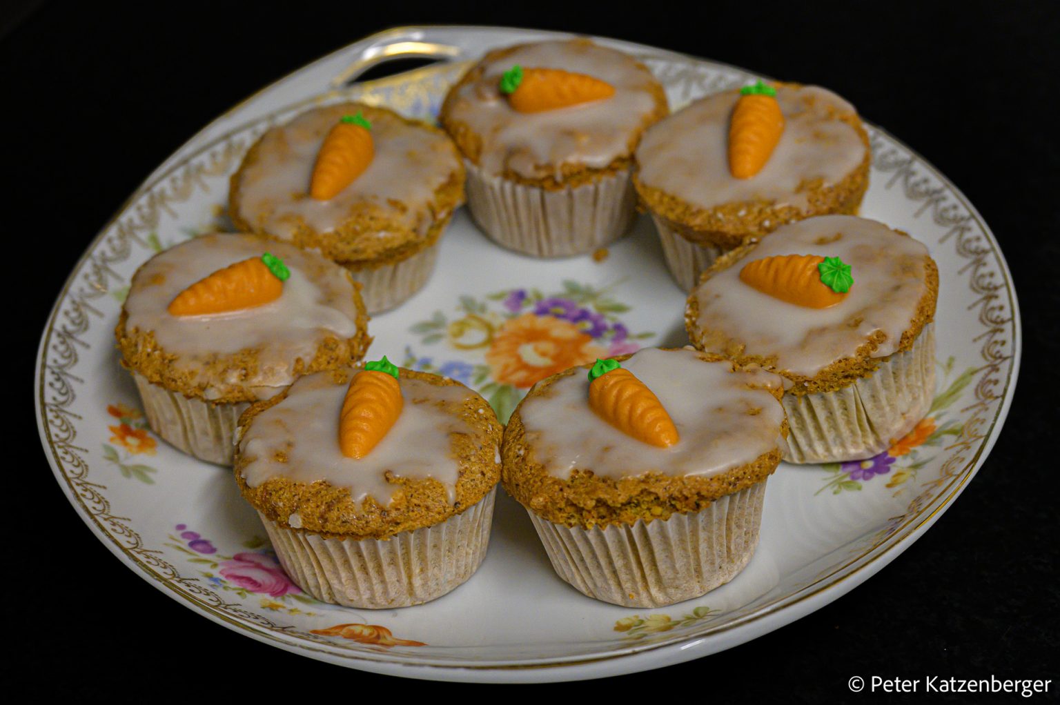 Rübli-Muffins - Bistro Global Rübli-Muffins - Bistro Global