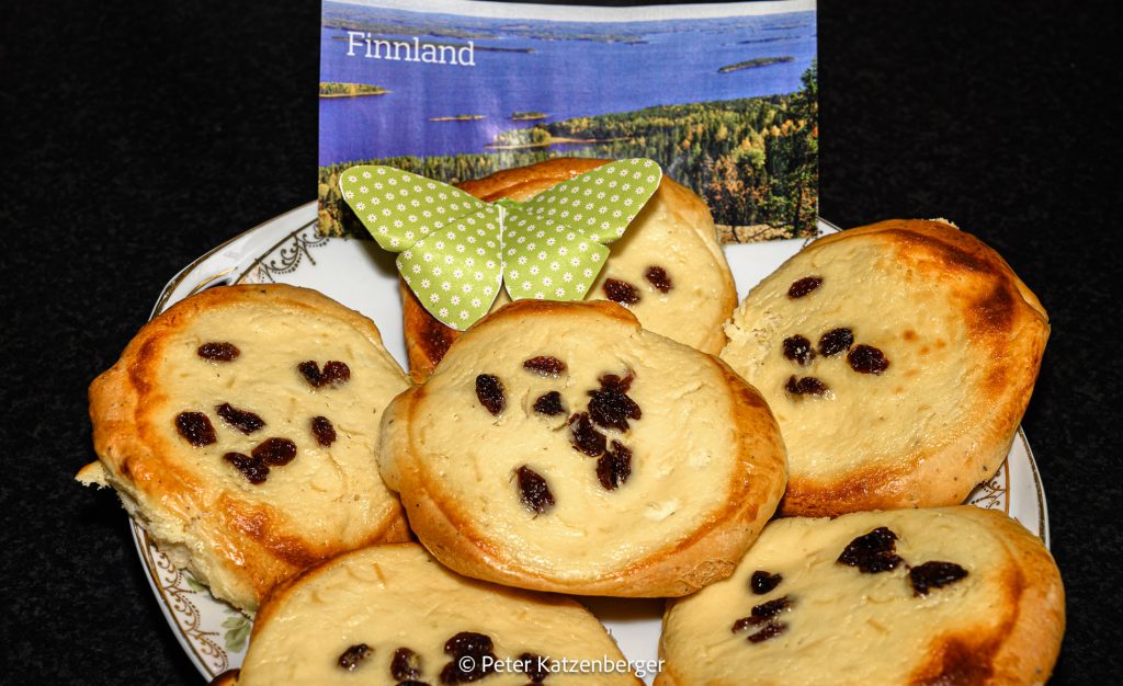 Rahkapulla - Finnische Quarkkuchen - Bistro Global Rahkapulla - Finnische Quarkkuchen - Bistro Global